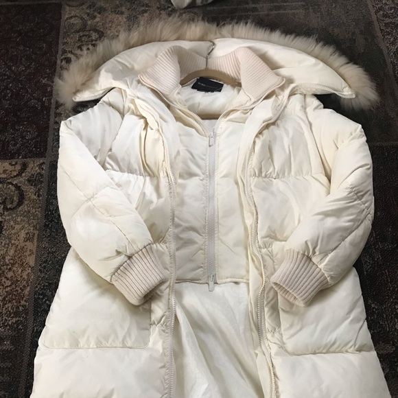 BCBGMaxAzria Jackets & Blazers - BCBG MaxAzria Puffer Parka